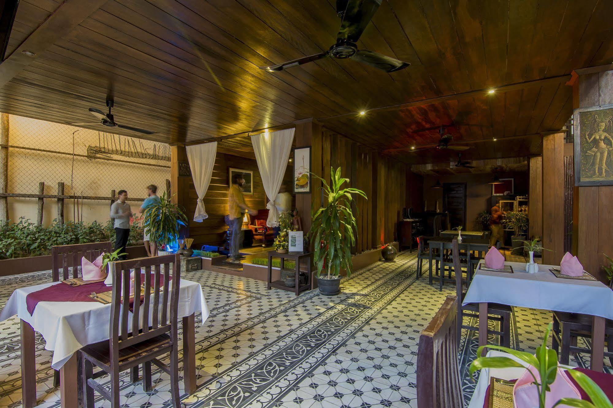 Suon Angkor Boutique Hotel Siem Reap Bagian luar foto